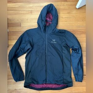 Arc’teryx Atom LT - lightly used